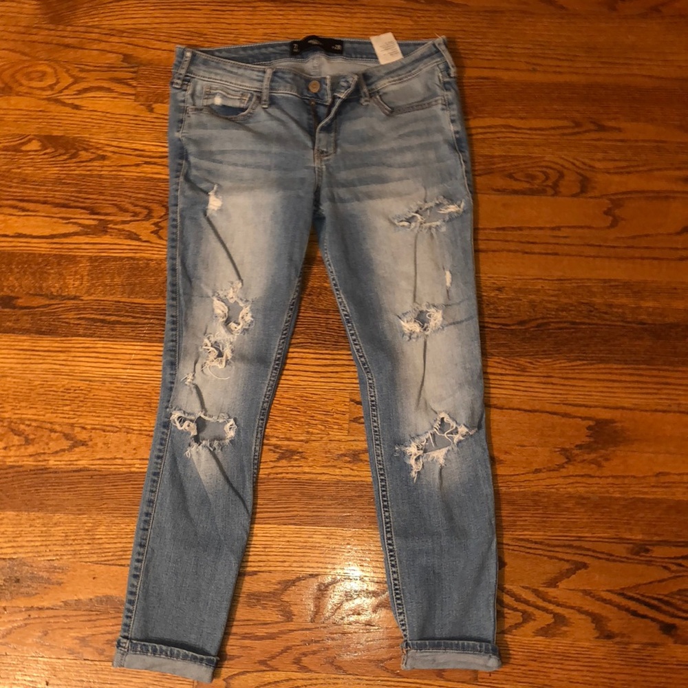 Hollister Cropped Jean